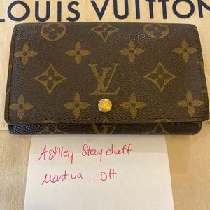 Louis Vuitton Tresor Wallet